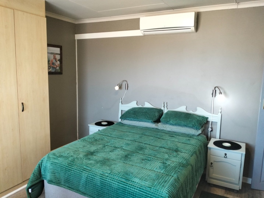 To Let 2 Bedroom Property for Rent in Dana Bay Western Cape